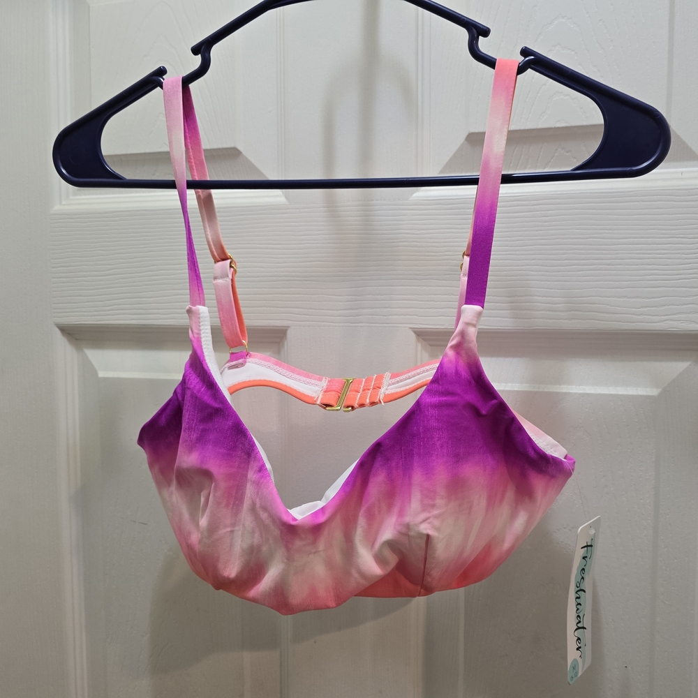 Freshwater NWT Ombre Underwire Bikini Top